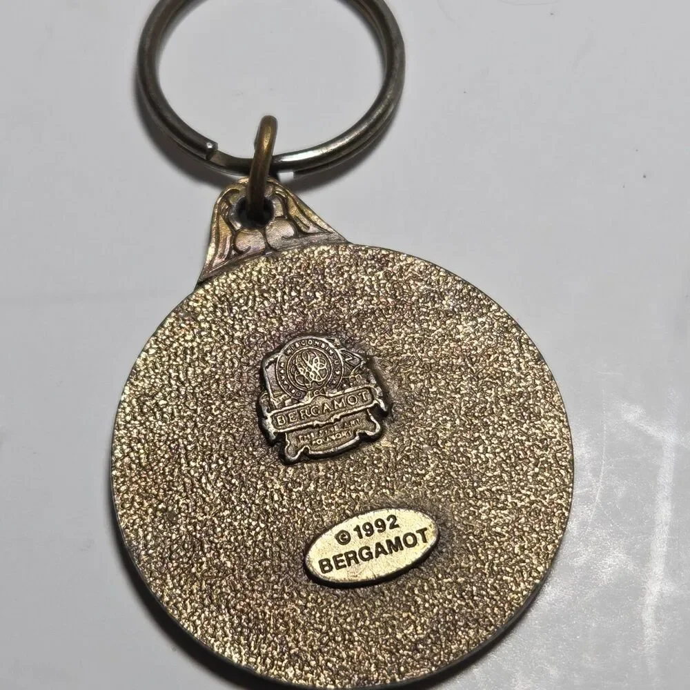 Vintage 1992 Bergamot Brass Works Chicago Skyline Souvenir Keychain Key Fob 3D